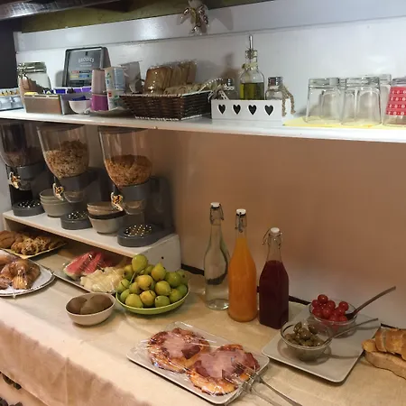 La Nuova Girgenti Oda ve Kahvaltı 4*